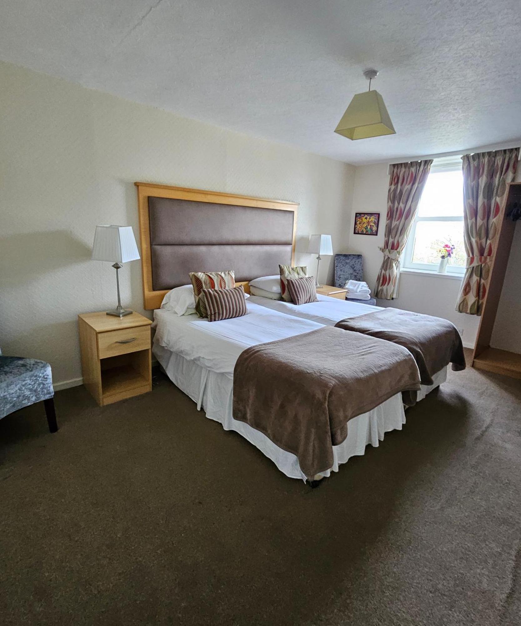 Station Hotel Portsoy Bagian luar foto