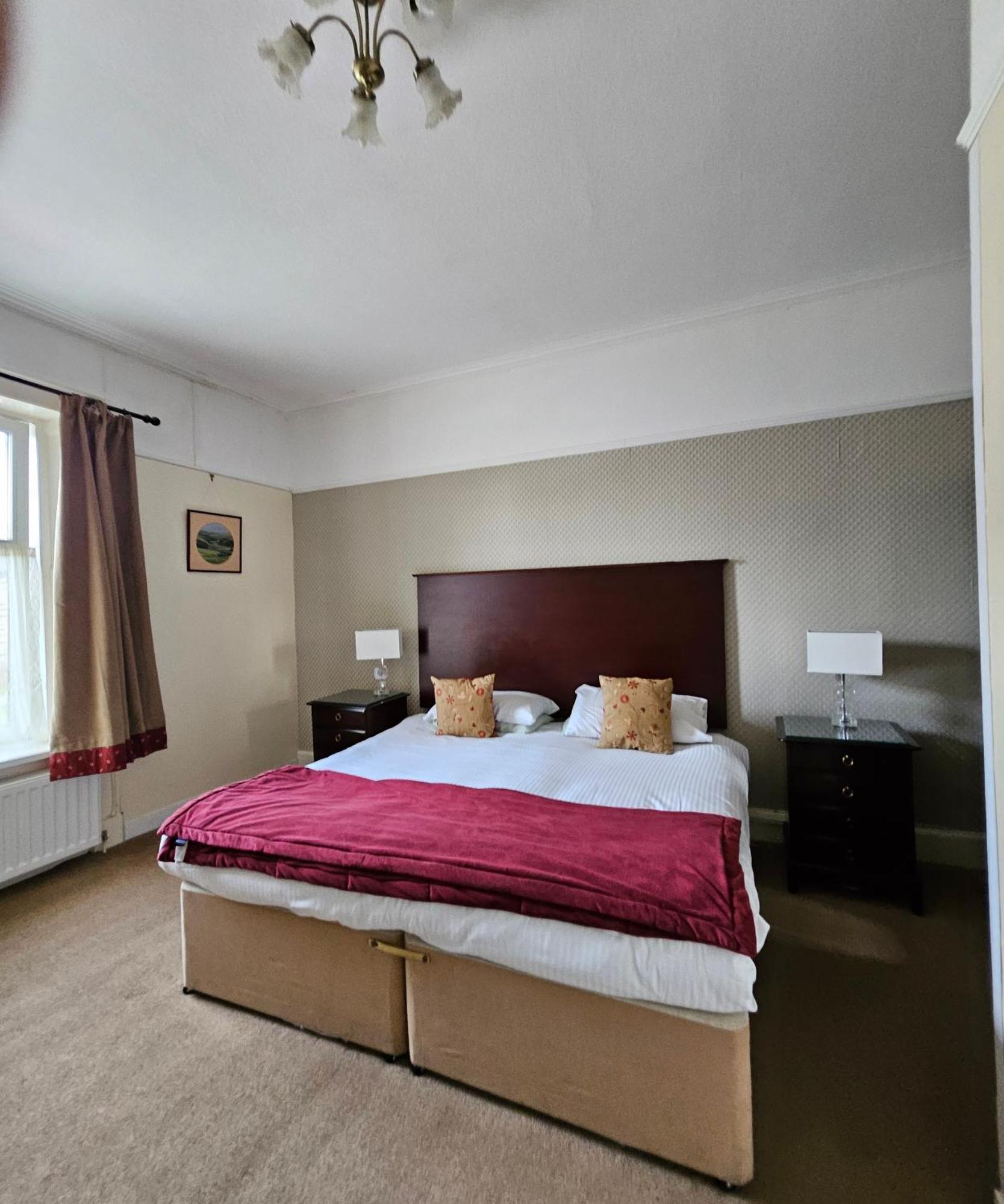 Station Hotel Portsoy Bagian luar foto