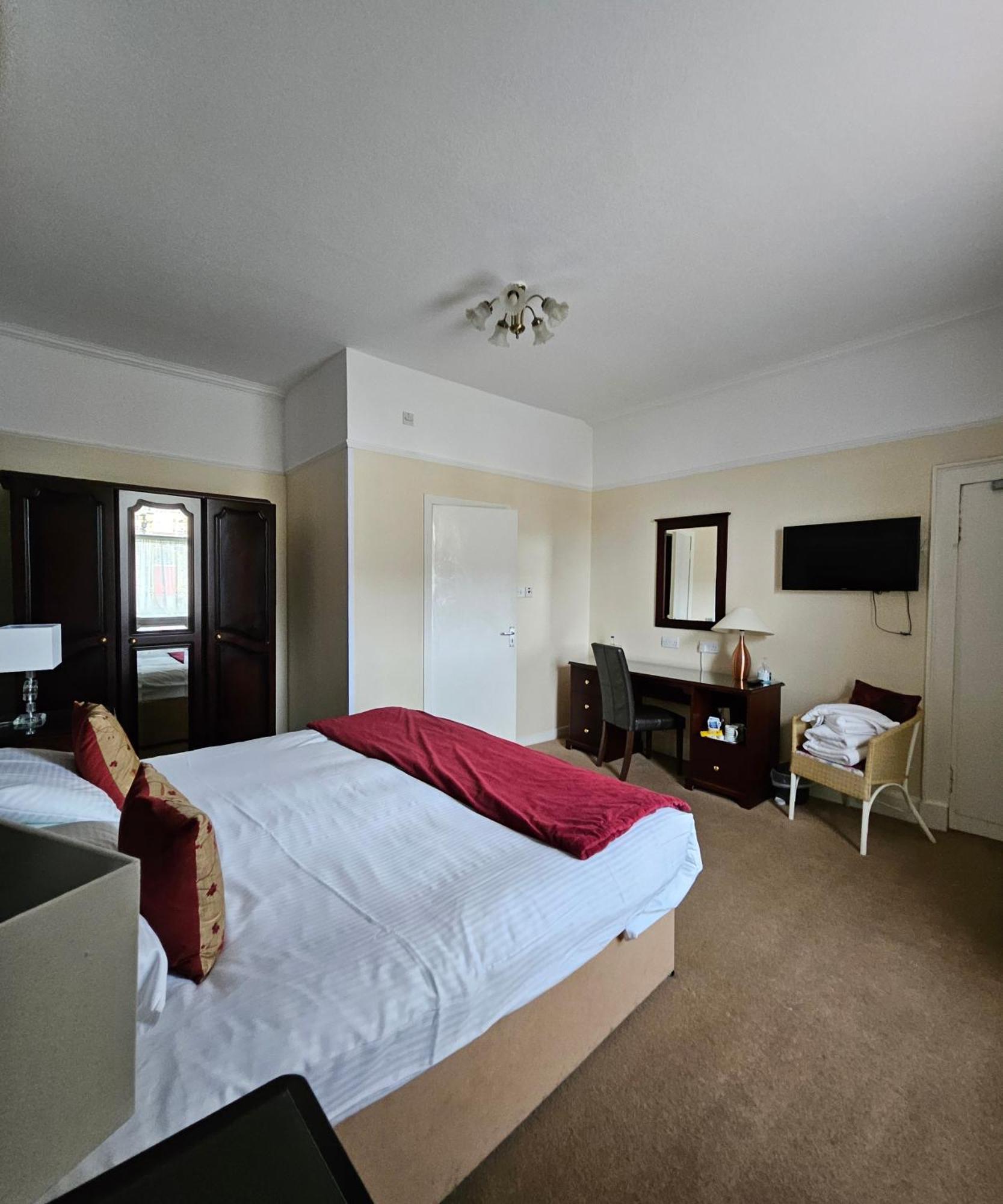 Station Hotel Portsoy Bagian luar foto