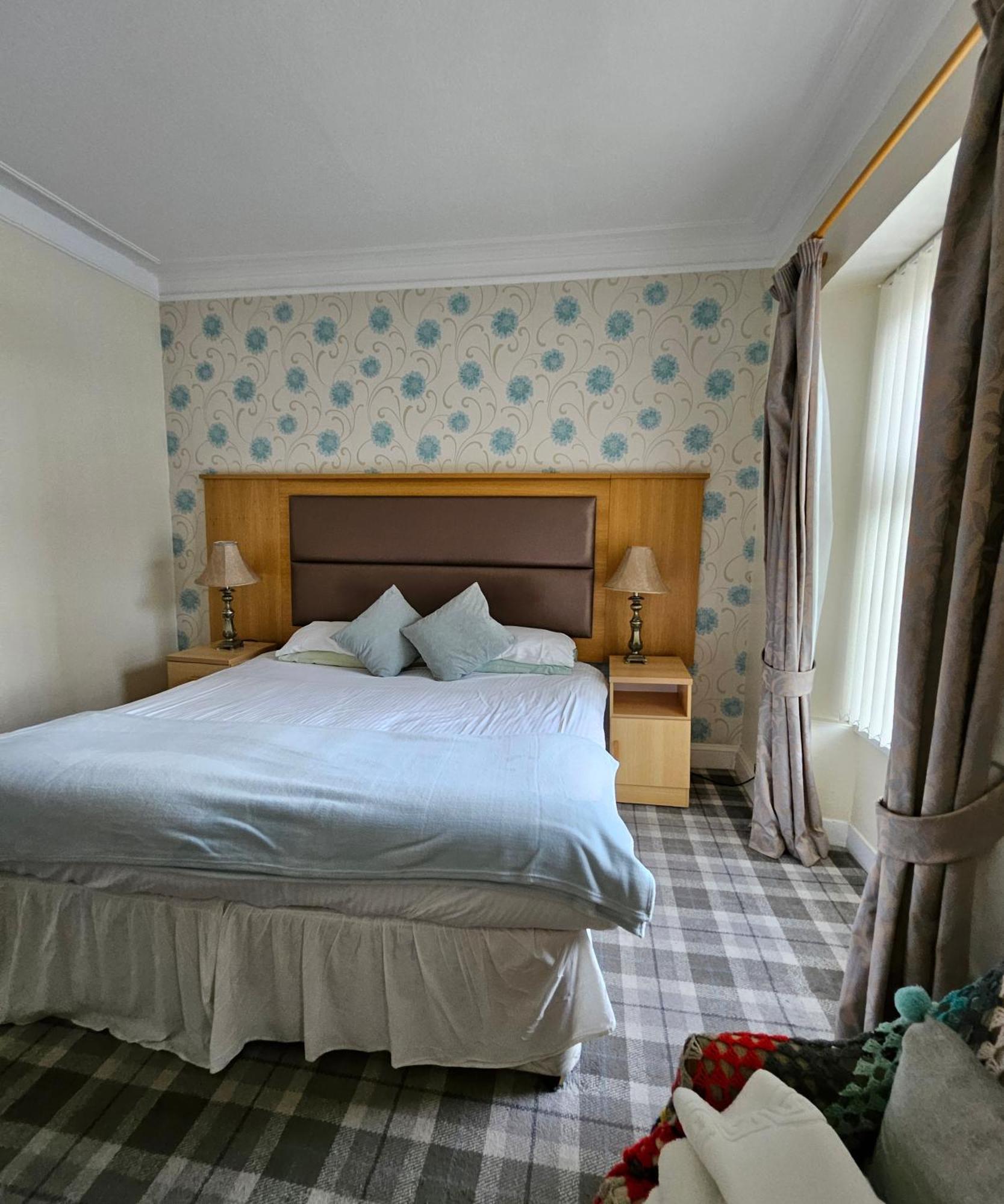 Station Hotel Portsoy Bagian luar foto