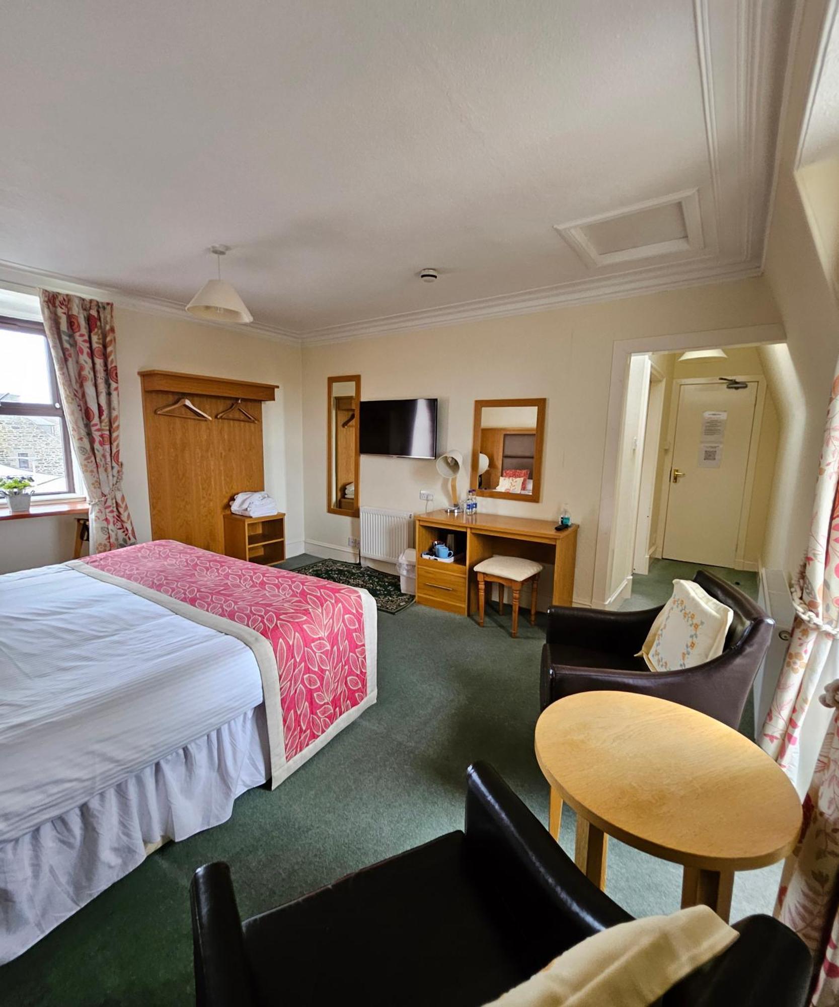 Station Hotel Portsoy Bagian luar foto