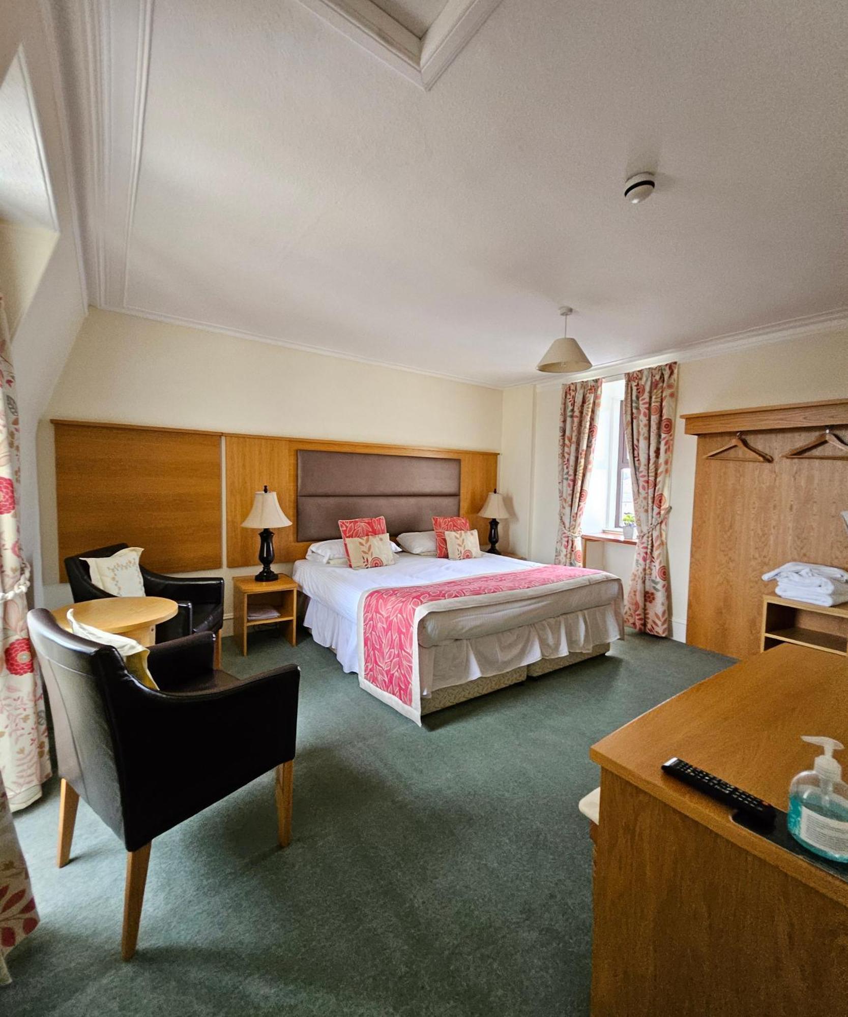 Station Hotel Portsoy Bagian luar foto