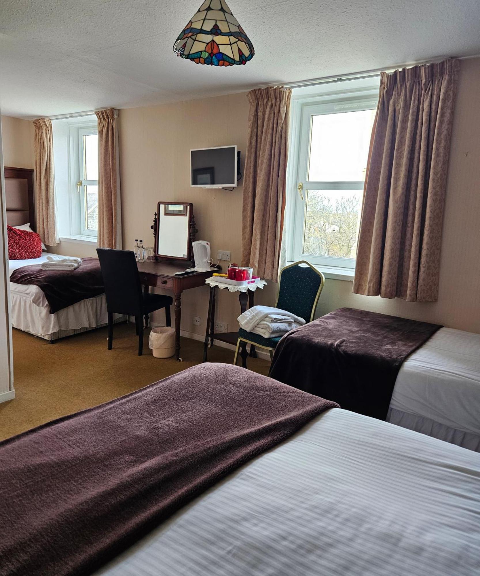 Station Hotel Portsoy Bagian luar foto