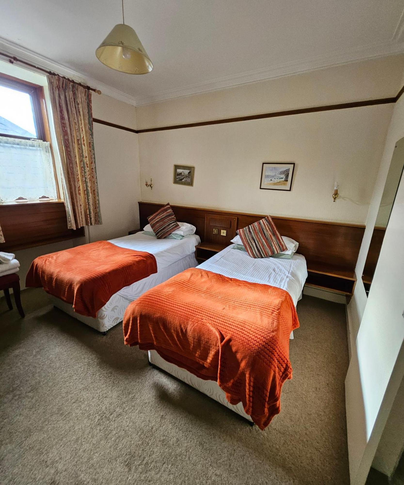 Station Hotel Portsoy Bagian luar foto