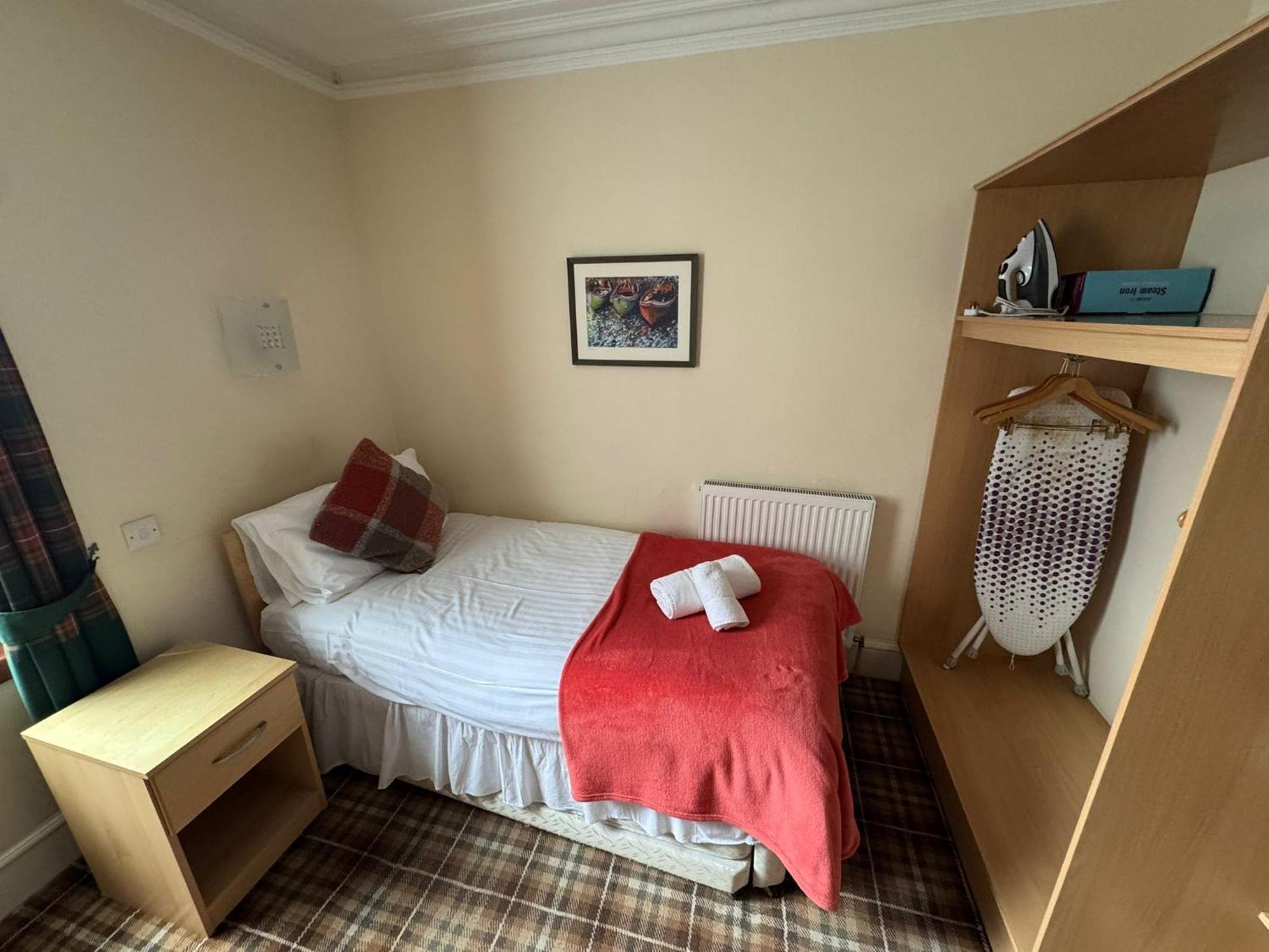 Station Hotel Portsoy Bagian luar foto