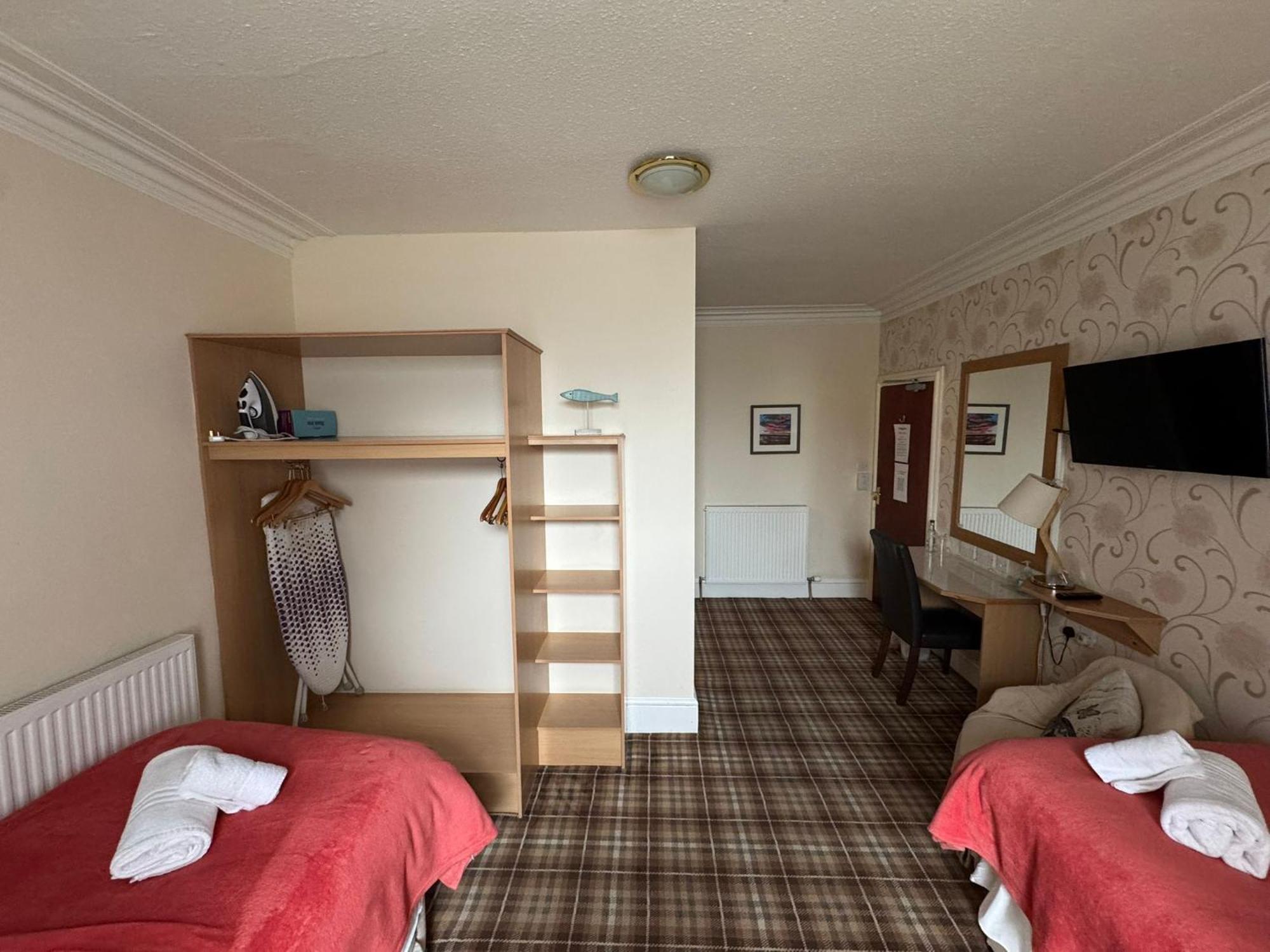 Station Hotel Portsoy Bagian luar foto