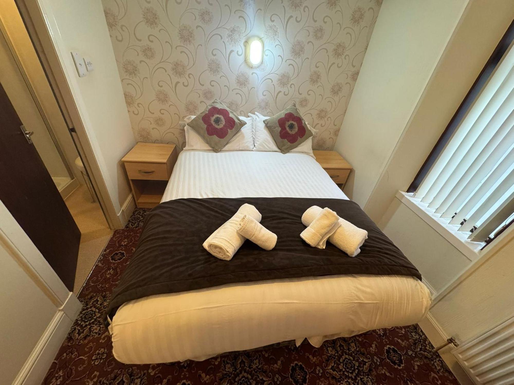 Station Hotel Portsoy Bagian luar foto
