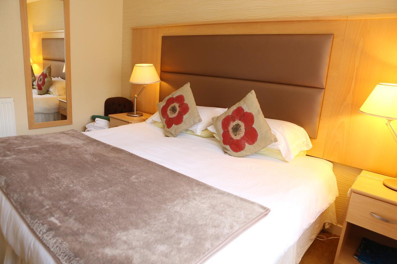 Station Hotel Portsoy Bagian luar foto